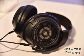 Sennheiser HD820 Headphones